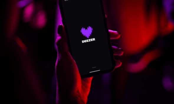 20241206 Deezer ImageBank FINAL DEE00774 1 2 1240x600 1 900x435 1